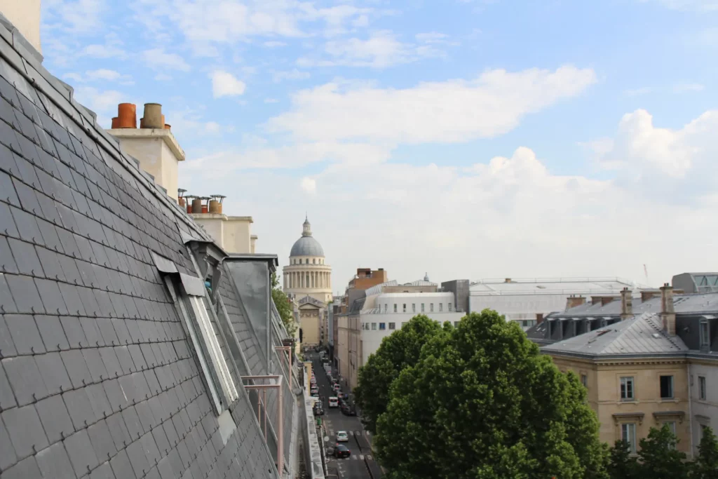 bleu ciel toiture paris